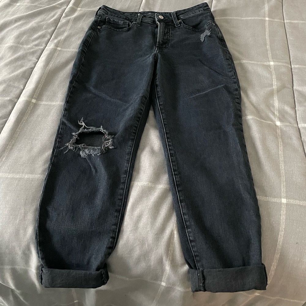 Black Old Navy jeans
